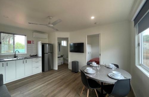 Cobar Hotel | Cobar Caravan Park