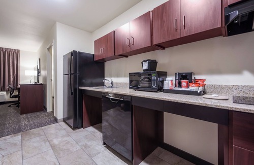 Holdrege Hotel | Cobblestone Inn & Suites - Holdrege