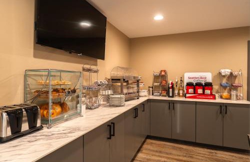 Trenton Hotel | Cobblestone Inn & Suites - Trenton