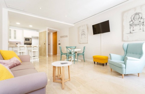 Old Town Apartment | Cobijo del SABIO by Cadiz4Rentals