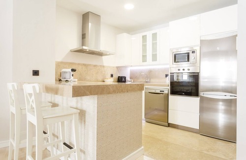 Old Town Apartment | Cobijo del SABIO by Cadiz4Rentals