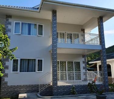 Anse La Mouche Apartment | Coco De Mer Villa