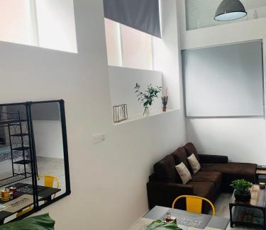 El Pilar Apartment | Coco Homes