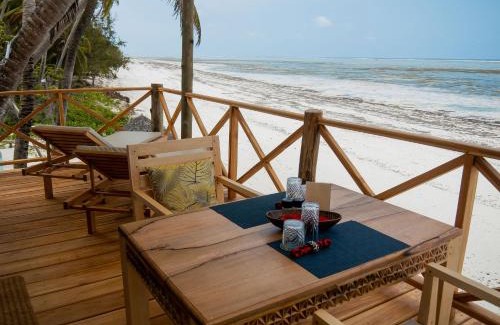 Bwejuu House | CoCo Tree House @ Kima Zanzibar, Unique stay