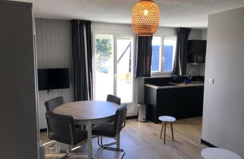 Genos Apartment | COCON DE 4 à 6 personnes