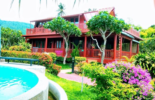 Bang Po Villa | Coconut River beach Holiday Villa