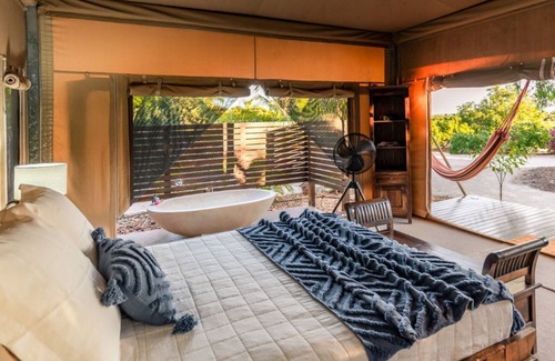 Broome Bed & Breakfast | Coconutz - self contained eco tents with fantastic ocean views