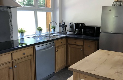 Ramonchamp House | Cocooning spirit" gîte close to footpaths and cycle path