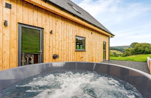 Carno House | Coed Y Pentre