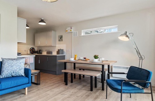 Saundersfoot Apartment | Coedrath Park 21 - Walk to Beach, Parking