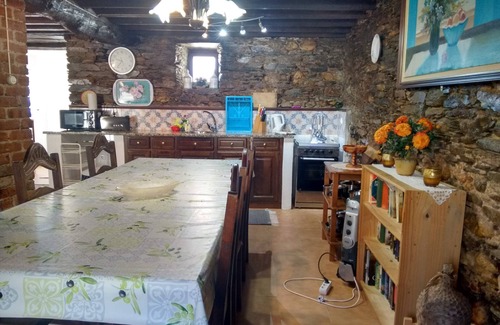 Coja House | Coja Holiday Cottage, Lovely Views, Near River Beach, Sleeps 6/7