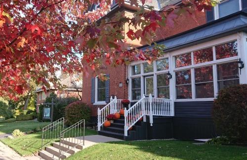 Goderich Bed & Breakfast | Colborne Bed and Breakfast