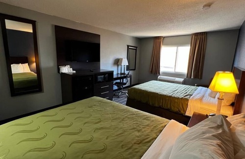 Colby Hotel | Colby Inn and Suites