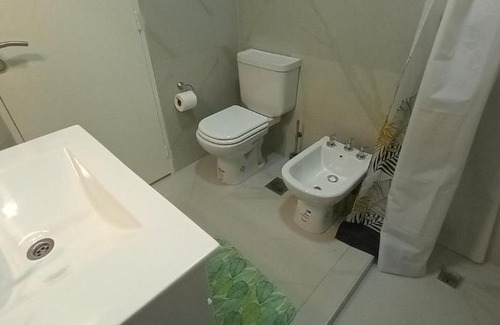 Monte Grande Apartment | Colon Suites 2. Duplex a 18 minutos Aeropuerto Ezeiza