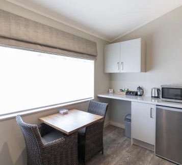Tauranga South Hotel | Colonial Court Motor Inn