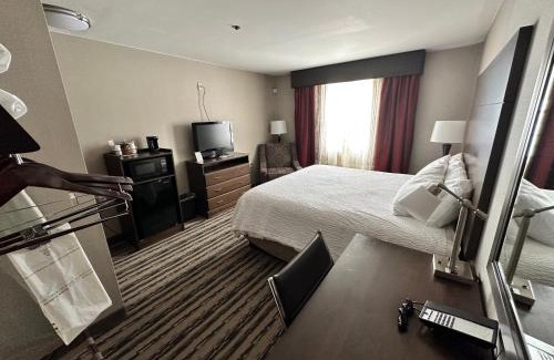 Gardner Hotel | Colonial Hotel