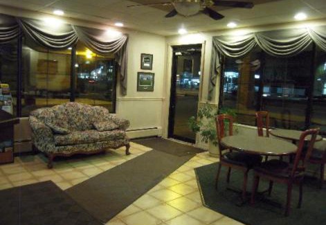 Latham Hotel | Colonie Inn and Suites