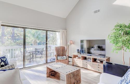 Shipyard Plantation Apartment | Colonnade Club 158