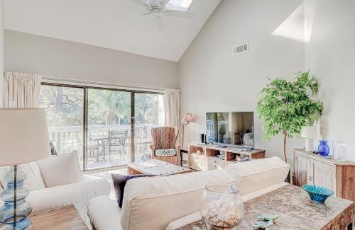 Shipyard Plantation Apartment | Colonnade Club 158
