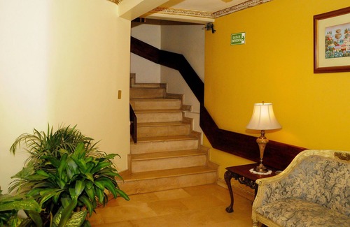 Parroquia Huachi Loreto Hotel | Colony Inn Hotel
