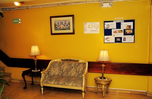 Parroquia Huachi Loreto Hotel | Colony Inn Hotel
