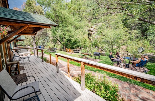 Evergreen Cabin | Colorado Bear Creek Cabin 3