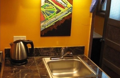 Mission District Apartment | Colorful Mission District! Amazing Location! Comfortable Private Garden In-Law
