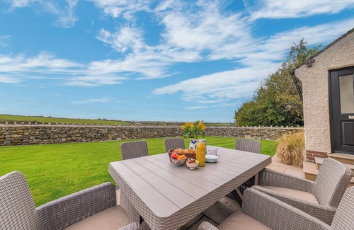 Newton in Furness Cottage | COLT PARK COTTAGE, pet friendly, country holiday cottage in Aldingham