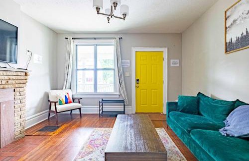 Old North Columbus Apartment | Columbus - Modern & Stylish 5-Bedroom Home - Perfect For Groups (2394)