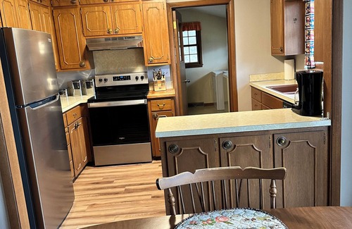 Knoxville House | Come And Relax At The Porter House King Beds game room