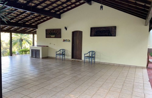 Jardim Brasil House | Come rest in the 2nd best climate in the world.