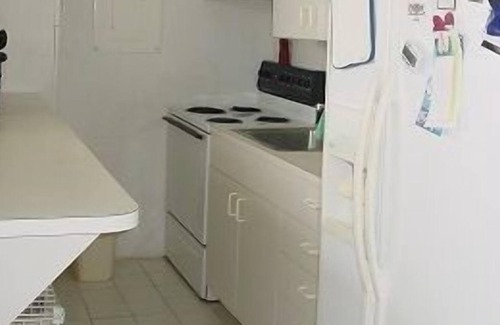 Bolongo Bay Condo | Come Stay in Paradise! Enjoy the Beach,Ocean & Pool just steps from the Condo!