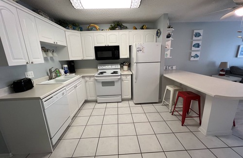 Winfield Condo | Come stay in this 2 bedroom at Gulf Shores Plantation! Relaxation awaits you!