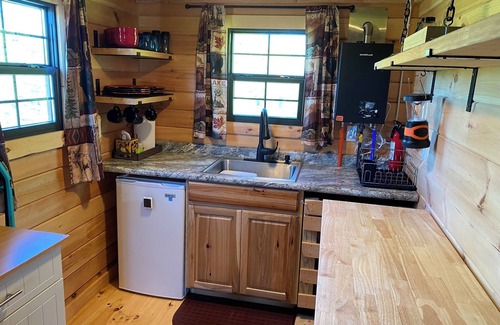 Bruce Crossing Cabin | Come Stay Off-Grid in Michigan's Beautiful Upper Peninsula