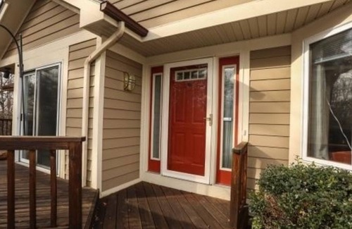 Webster Crossing Condo | Come to Webster, NY for the ECLIPSE! Cozy 2-bedroom condo in welcoming Webster