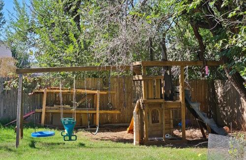 Midwest City House | Come visit the Happy House!