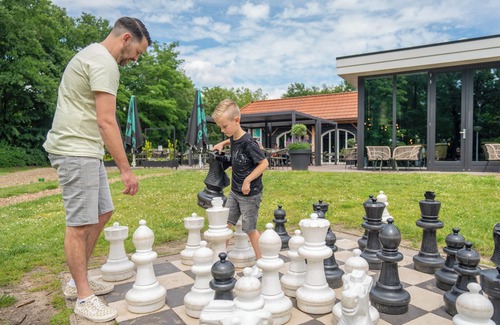 Enter House | Comfort 4-6-person bungalow in the holiday park Landal Landgoed De Elsgraven