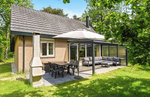 Nieuw-Milligen House | Comfort 6-person bungalow in the holiday park Landal Rabbit Hill