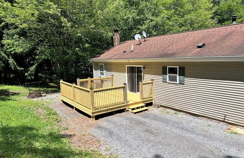 Weedville House | Comfort and Convenience in the Wilds: Bull Hollow Lodge