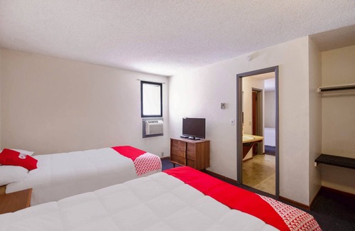 Cheyenne Wells House | Comfort & Convenience! With Free Parking, Pets are Allowed!