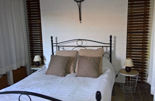 San-Giovanni-di-Moriani Apartment | Comfortable apartment between the mountains and the sea for 2 - 4 persons.