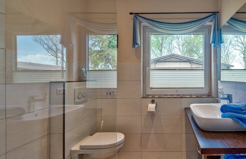 Hedwigenkoog House | Comfort house: the crab