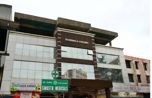 Kalkaji Apartment | comfort in .great location ,sparkling clean,outstanding hospitality.