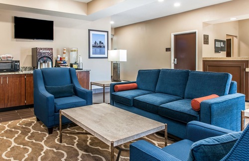 Mount Sterling Hotel | Comfort Inn and Suites