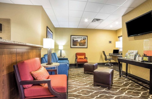 Ballard Hotel | Comfort Inn Ballard-Roosevelt