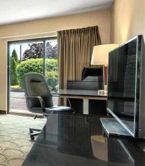 Regina Hotel | Comfort Inn