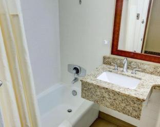 Churchhill Hotel | Comfort Inn Conference Center Philadelphia Penn Hills