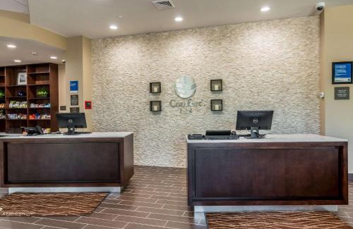 Mitchell Hotel | Comfort Inn Edwardsville - St Louis