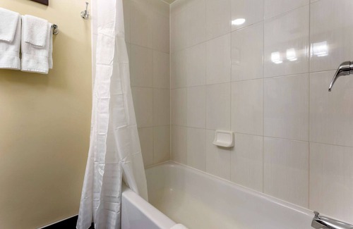 Hammond Hotel | Comfort Inn Hammond I-94