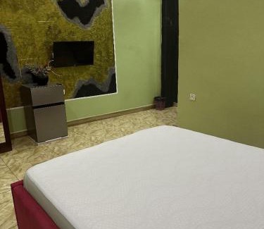 Yaounde Hotel | Comfort INN Hotel & Suits